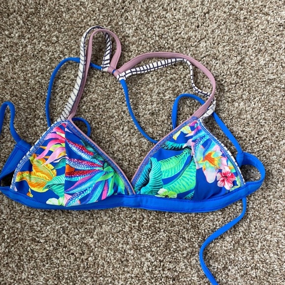 Maaji Reversible Bikini Top - Picture 2 of 2